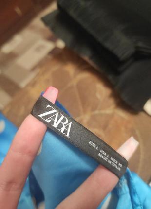 Яркая женская футболка в горошек5 фото