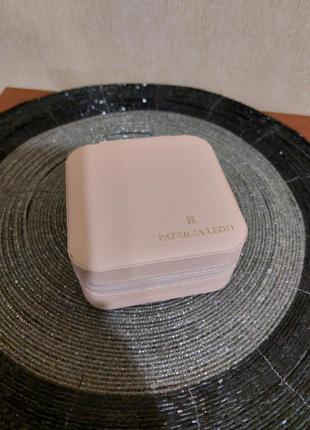 Шкатулка для украшений бижутерии драгоценностей пудра 10 * 10 * 4.7