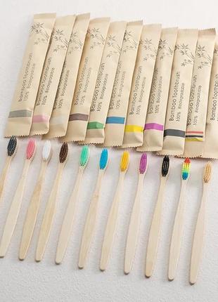 Зубна екощітка з бамбука, колір на вибір із наявності