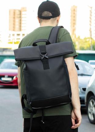 Городской мужской рюкзак rolltop ролл топ черный из экокожи с отделением под ноутбук вместительный большой4 фото