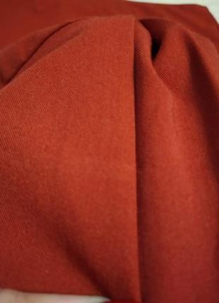 Стильная брэндовая юбка карандаш миди кораллового цвета большого размера4 фото