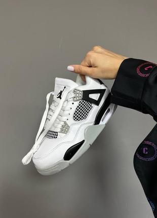 Женские кроссовки nike air jordan retro 4 “white/grey/black”#найк3 фото