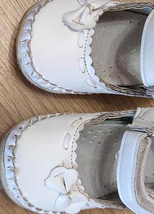 Туфли на девочку