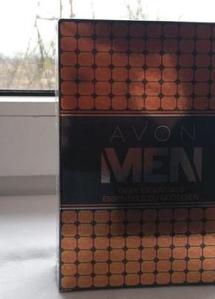 Подарунковий набір avon men daily essentials для чоловіків3 фото