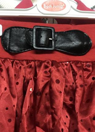 Красная юбка -бочонок2 фото