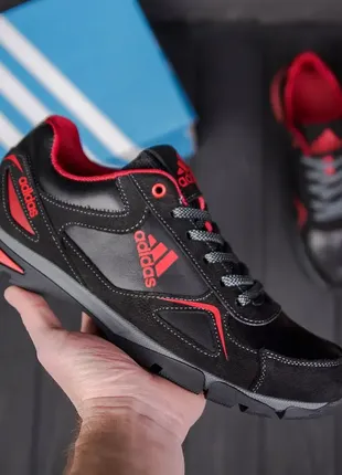 Мужские кожаные кроссовки adidas