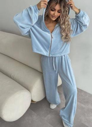 Костюм🩵🖤🩷🤍