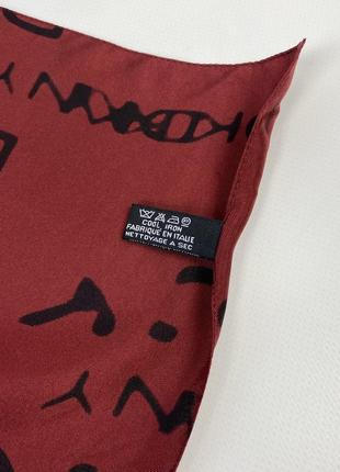 Шелковый платок платок dkny donna karan оригинал небольшой для сумки монограммный4 фото