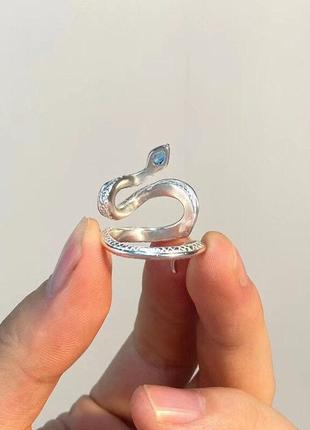 Кольцо в форме змеи на голове фианит - смерть и возрождение перстень в виде змеи размер регулируемый2 фото