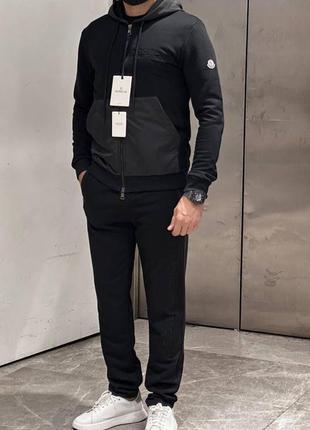 Спортивний костюм в стилі moncler