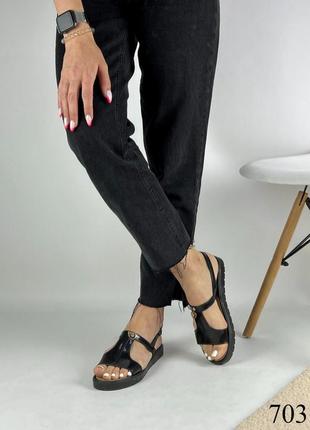 Босоножки из силикона