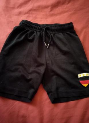 Шорты спортивные