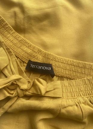 Літні жіночі шорти terranova розмір s