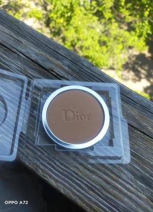 Dior diorskin forever natural bronze 02