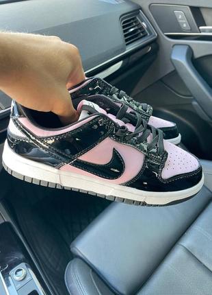 Nike sb dunk black pink patent жіночі лакові кросівки чорно рожеві лакові лаковані лаковые лакированные кроссовки черно розовые деми7 фото