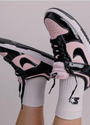 Nike sb dunk black pink patent жіночі лакові кросівки чорно рожеві лакові лаковані лаковые лакированные кроссовки черно розовые деми6 фото