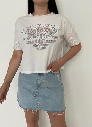 Футболка з пайєтками atmosphere