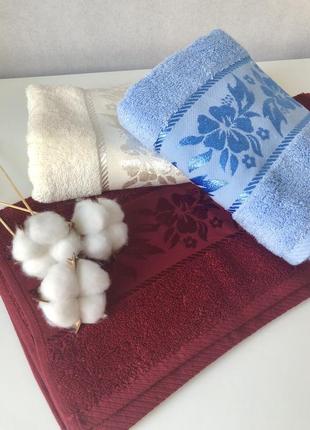 Полотенца премиум качества бордовый