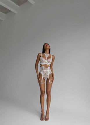 Комплект нижнего белья, мереживающее белье,комплект нижнего белья, лифчик и стринги3 фото
