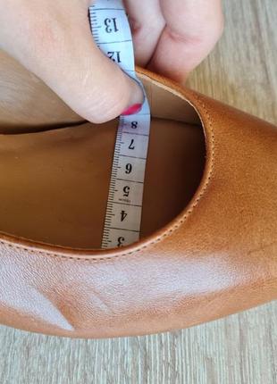 Женские туфли кожаные коричневые minelli на каблуке10 фото