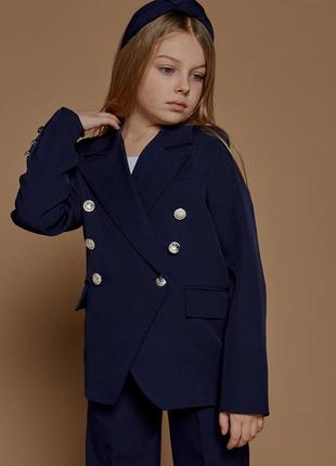 Школьная форма для девочки, костюм детский подростковый брючный двубортный пиджак брюки темно синий3 фото
