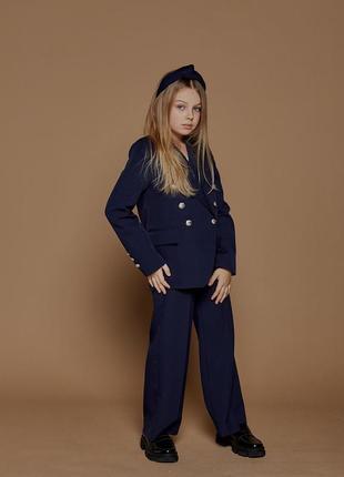 Школьная форма для девочки, костюм детский подростковый брючный двубортный пиджак брюки темно синий4 фото
