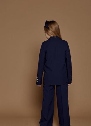 Школьная форма для девочки, костюм детский подростковый брючный двубортный пиджак брюки темно синий10 фото