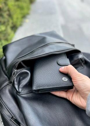 Многофункциональное мужское портмоне из натуральной зернистой кожи4 фото