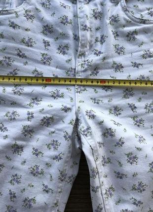 Джинсы hm в цветочный принт, джинсы wide leg, белые джинсы6 фото