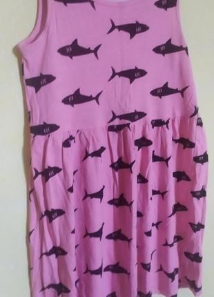 Платье с акулами