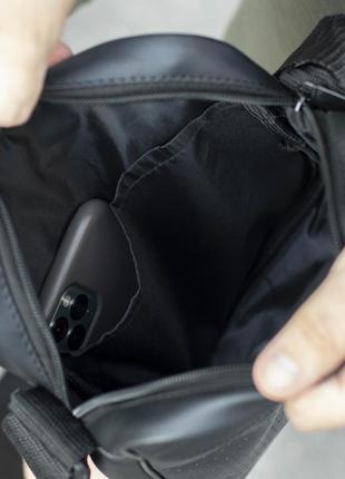 Чоловіча спортивна сумка барсетка через плече puma formula чорна з екошкіри8 фото