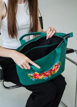 Кожаная женская сумка, сумка на каждый день, сумка тоут, сумка с вышивкой, вышитая сумка, выполненная в украинском5 фото