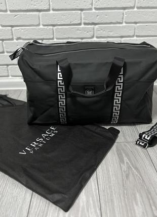 Versace  ⁇  оригинальная дорожная сумка8 фото