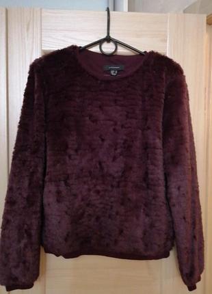 Чудовий теплий, легкий светр