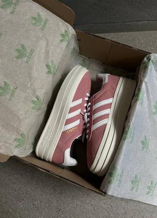 Красивейшие женские кроссовки на платформе adidas gazelle bold pink пудровые розовые10 фото