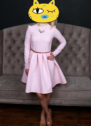 Нарядное платье,розового цвета
