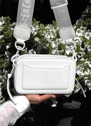 Женская сумка через плечо marc jacobs snapshot total white