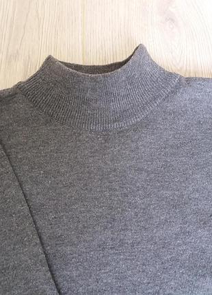 Сірий светр, водолазка 2