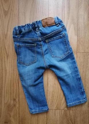 Стильный комплект джинсы джемпер h&m на 4-6 мес7 фото