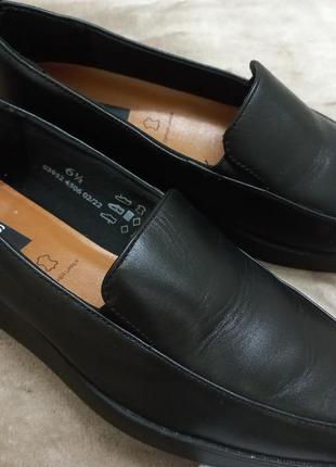 Туфли мокасины фирменные кожа жен.39- 40р.clarks индии