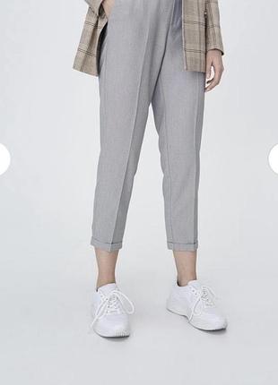 Брюки серые новые