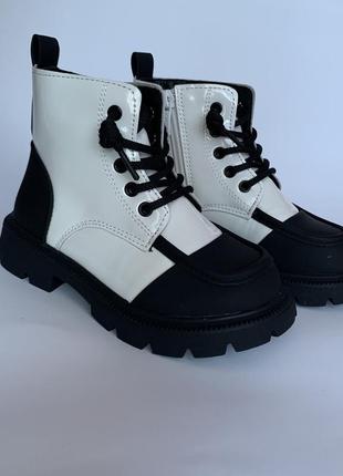 Демісезонні черевики для дівчинки2 фото