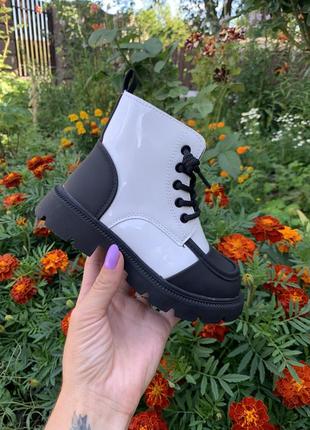 Демісезонні черевики для дівчинки8 фото