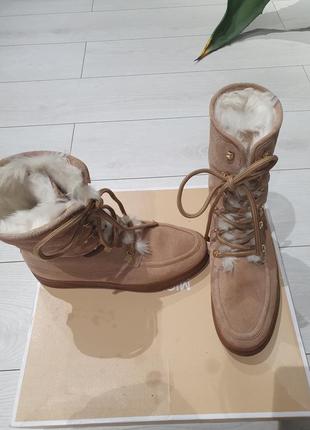 Michael kors зимові черевики на хутрі 38-38.5 замшеві бежеві4 фото