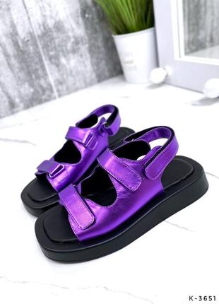 Натуральные фиолетовые босоножки из итальянской кожи на липучках на черной подошве6 фото