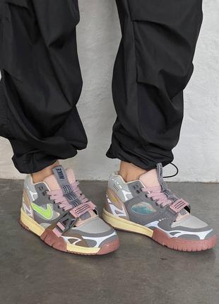 Чоловічі кросівки nike air trainer 1 utility grey/pink