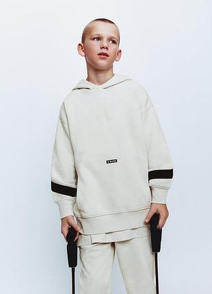 Спортивное худи для мальчика 9-12 лет zara испания размер 140, 152 оригинал