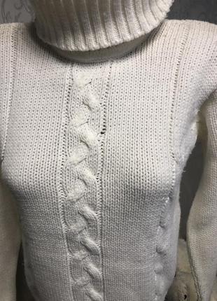 Стильный белый свитер6 фото
