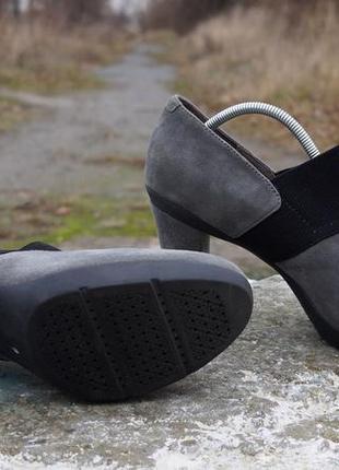 Жіночі туфлі, ботильйони geox inspiration high heels6 фото