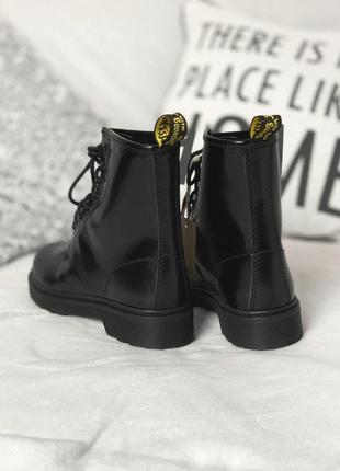 Шкіряні хутряні черевики dr martens black mono в чорному кольорі /осінь/зима/весна😍9 фото